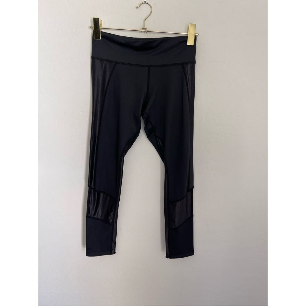 VIE ACTIVE Semi Reflective 7/8 Length Leggings Size Small - Picture 1 of 6